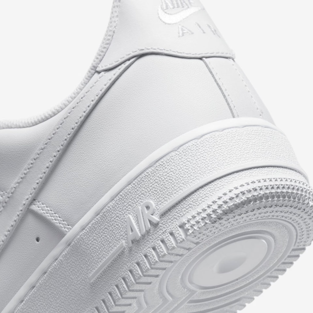 Tênis Nike Air Force 1