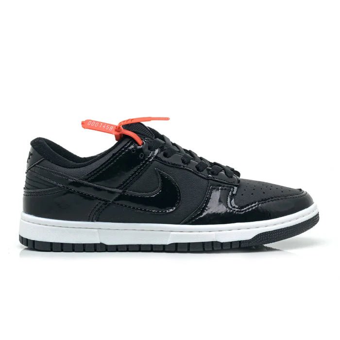 Nike Dunk Low Preto Verniz - Sttyleira ImportsNike Dunk Low Preto VernizSttyleira ImportsSttyleira ImportsNike Dunk Low Preto Verniz
